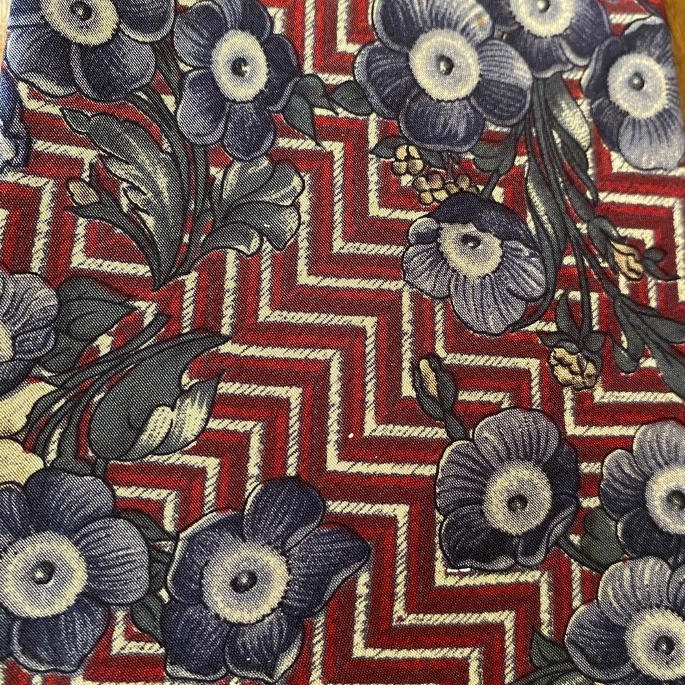 Don Loper Beverly Hills Mens Silk Tie Necktie Gray Blue Red 58”